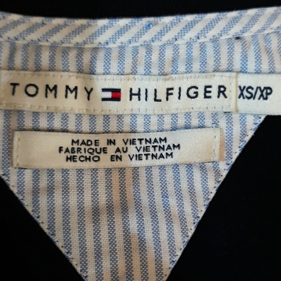 Tommy Hilfiger dtess - Picture 8 of 9